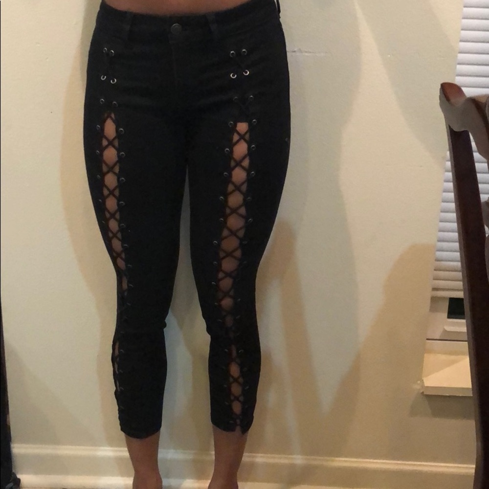 Black Jeans